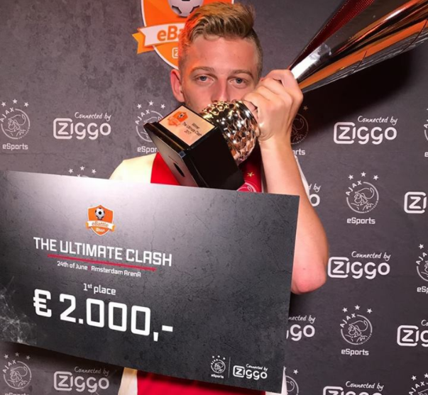 Hagebeuk: “Om alsnog voor Ajax uit te kunnen komen is een droom die uitkomt”