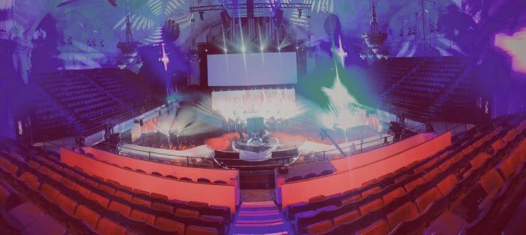 Dani Hagebeuk uitgeschakeld in de kwartfinales op het WK FIFA, drie Duitsers in de Division Finales!