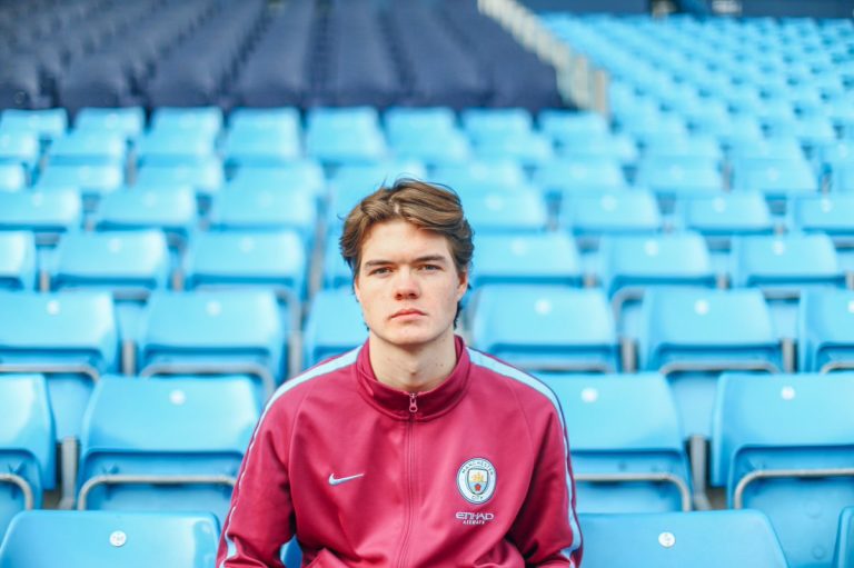 Manchester City trekt nieuwe eSporter aan