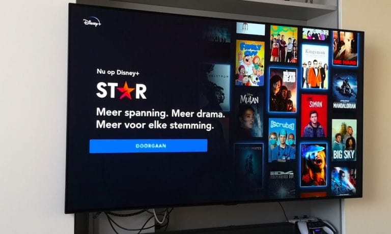Er staan nu 300 extra 18+  films en series op Disney+: deze 10 gloednieuwe series moet je zeker bingen