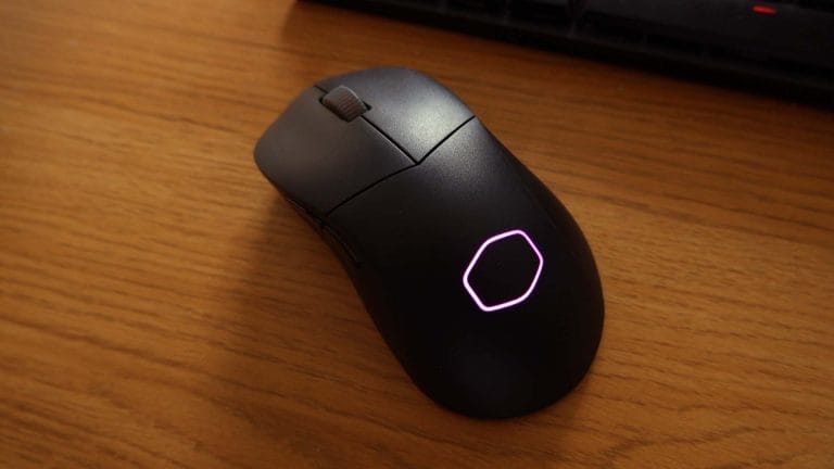 Review: Cooler Master MM731 – Een draadloze gaming muis met een gewicht van maar 59 gram