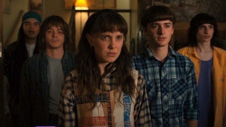 Lachen geblazen! Netflix dropt bloopers van het vierde seizoen van Stranger Things
