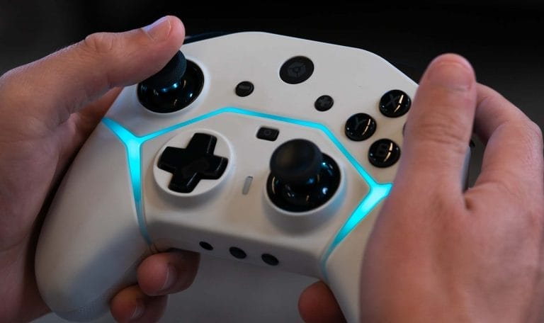 Review: Gioteck SC3 Pro wireless controller – Een Pro controller maar dan niet duur