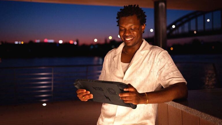 Ook Acer komt met eigen gaming handhelds, de Nitro Blaze 11 is de grootste handheld tot nu toe