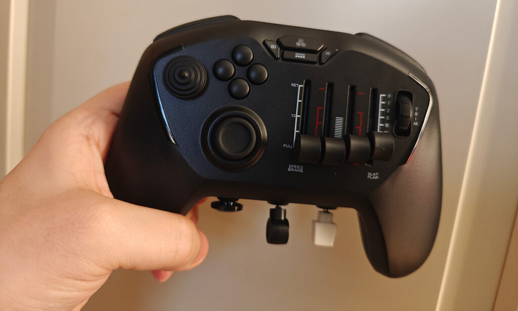 Honeycomb-ECHO-Aviation-Controller-Review2